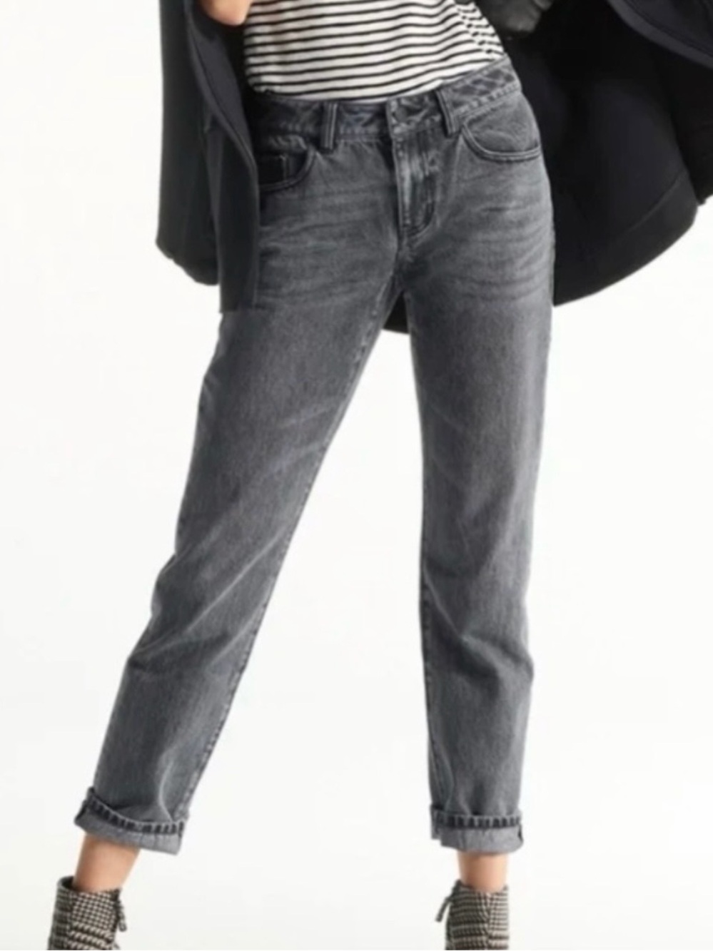 Cabi Boyfriend Jeans Gray Smoke Wash Straight Leg Denim Women’s Size 2 Casual